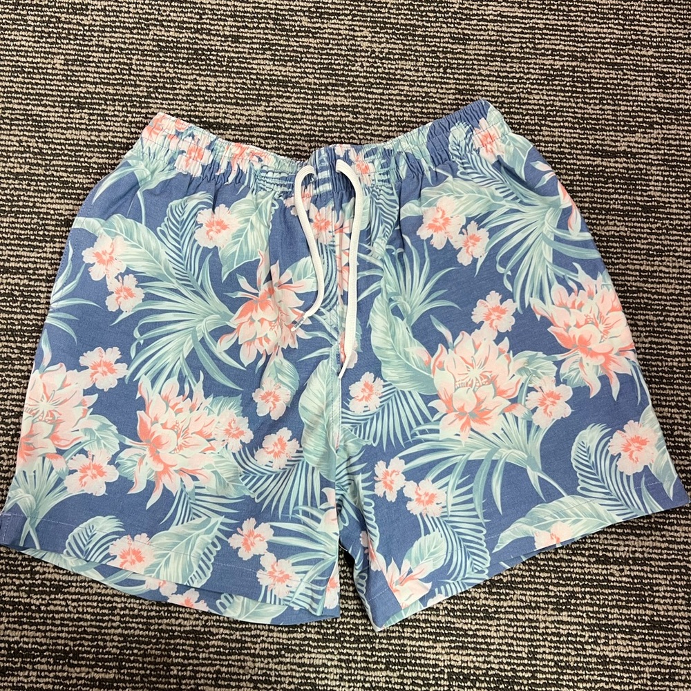 Chubbies - men’s medium swim trunks